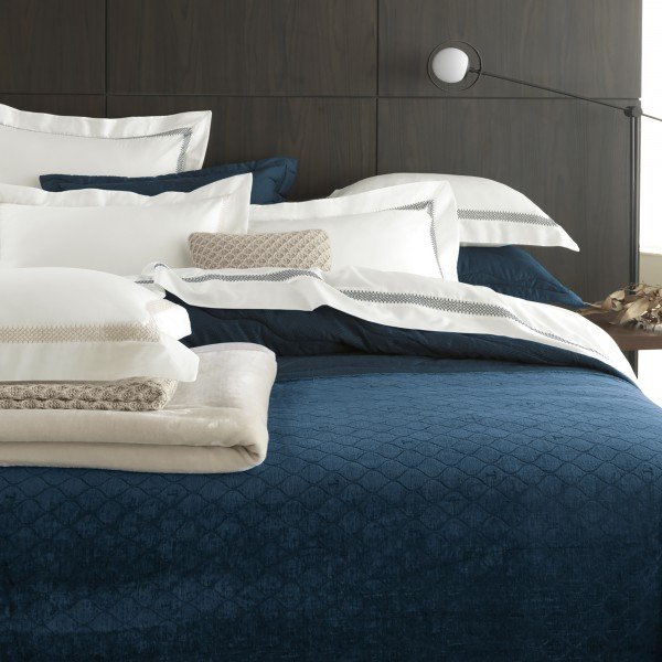 estilo-navy-roupas-de-cama-trussardi-sottile-casa